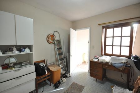 Casa à venda com 85m², 2 quartos e 1 vagaQuarto de Serviço