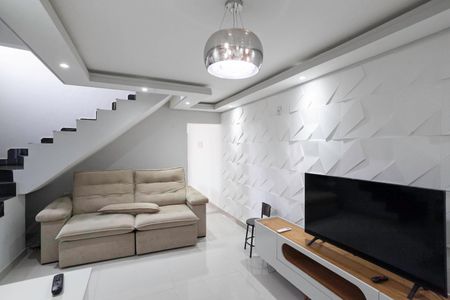 Sala de casa à venda com 3 quartos, 144m² em Solar do Madeira, Contagem