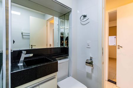 Apartamento à venda com 68m², 2 quartos e sem vagaBanheiro