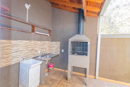 Casa de condomínio para alugar com 100m², 2 quartos e 2 vagasVaranda