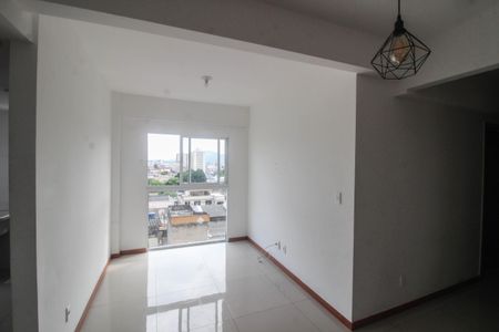 Sala de apartamento para alugar com 2 quartos, 54m² em Novo Horizonte, Nilópolis