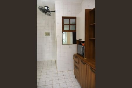 Casa para alugar com 114m², 2 quartos e sem vagaCozinha