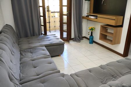 Casa para alugar com 114m², 2 quartos e sem vagaSala