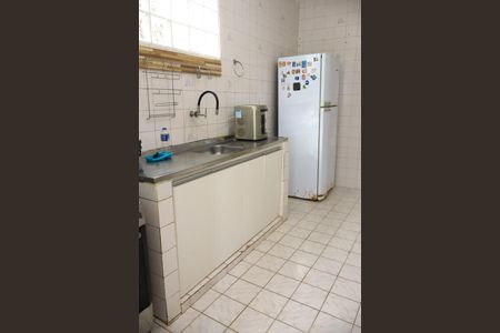 Casa para alugar com 114m², 2 quartos e sem vagaCozinha