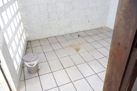 Casa para alugar com 114m², 2 quartos e sem vagaÁrea de Serviço