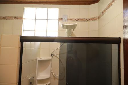 Casa para alugar com 114m², 2 quartos e sem vagaBanheiro da Suíte