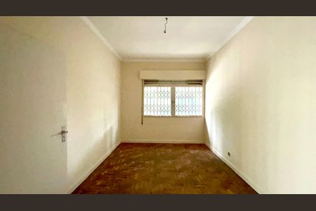Casa à venda com 220m², 4 quartos e 2 vagas Casa à venda com 220m², 4 quartos e 2 vagasQuarto 3
