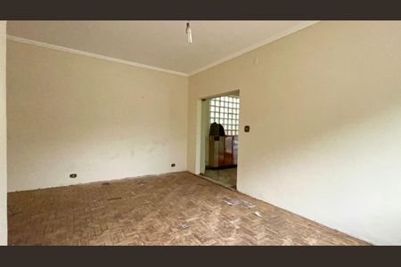 Casa à venda com 220m², 4 quartos e 2 vagas Casa à venda com 220m², 4 quartos e 2 vagasSala de Jantar