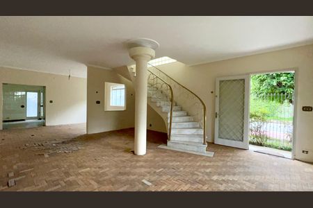 Sala de casa à venda com 3 quartos, 220m² em Jardim Paulista, São Paulo