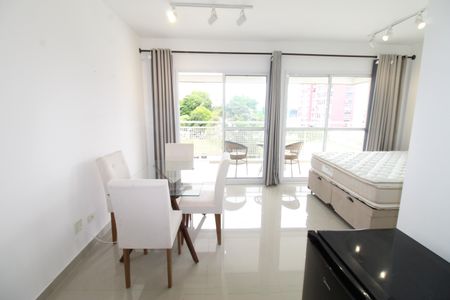Apartamento para alugar com 37m², 1 quarto e 1 vagaSala / Cozinha