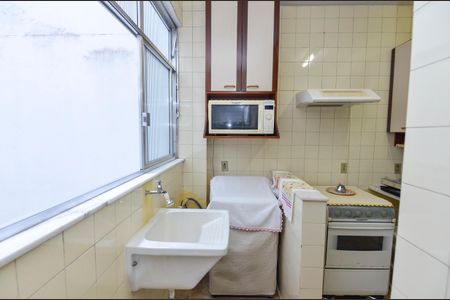 Apartamento à venda com 60m², 1 quarto e 1 vagaÁrea de Serviço