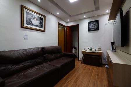 Sala de apartamento à venda com 2 quartos, 48m² em Conjunto Habitacional Padre Manoel da Nobrega, São Paulo