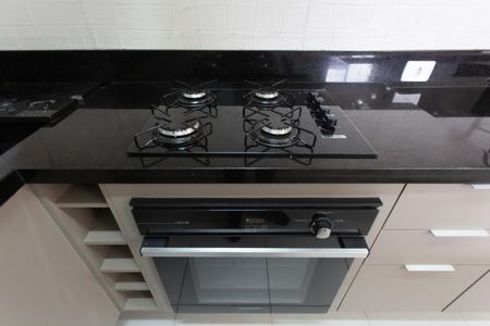 Apartamento para alugar com 38m², 2 quartos e sem vaga Apartamento para alugar com 38m², 2 quartos e sem vagaCozinha - Cooktop