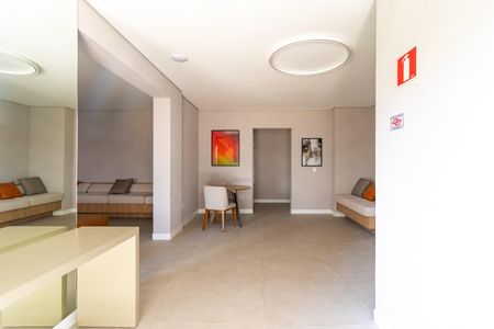 Apartamento para alugar com 38m², 2 quartos e sem vaga Apartamento para alugar com 38m², 2 quartos e sem vagaSalão de Festas