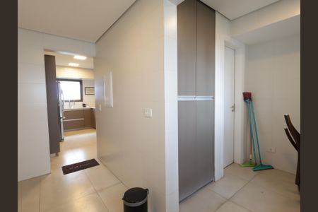 Apartamento para alugar com 225m², 4 quartos e 4 vagasÁrea de Serviço