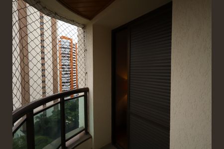 Apartamento para alugar com 225m², 4 quartos e 4 vagasVaranda