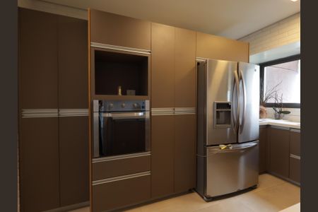 Apartamento para alugar com 225m², 4 quartos e 4 vagasCozinha