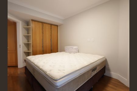 Apartamento para alugar com 225m², 4 quartos e 4 vagasSuíte 3