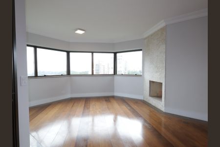 Apartamento para alugar com 225m², 4 quartos e 4 vagasSala