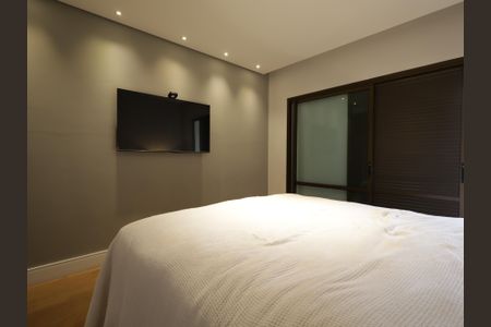 Apartamento para alugar com 225m², 4 quartos e 4 vagasSuíte 2