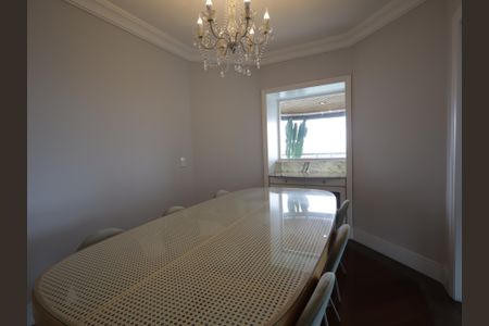 Apartamento para alugar com 225m², 4 quartos e 4 vagasSala de Jantar