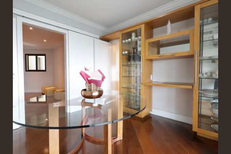 Apartamento para alugar com 225m², 4 quartos e 4 vagasSala de Almoço