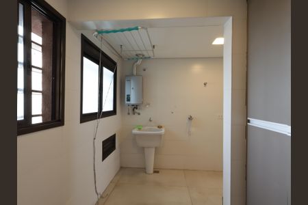 Apartamento para alugar com 225m², 4 quartos e 4 vagasÁrea de Serviço