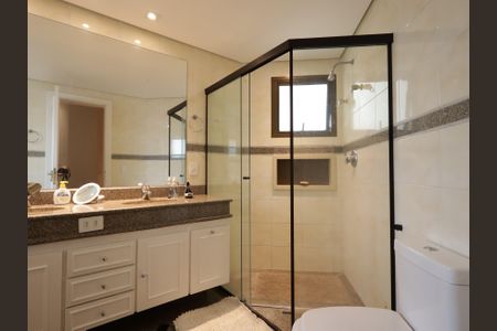 Apartamento para alugar com 225m², 4 quartos e 4 vagasBanheiro da Suíte 2