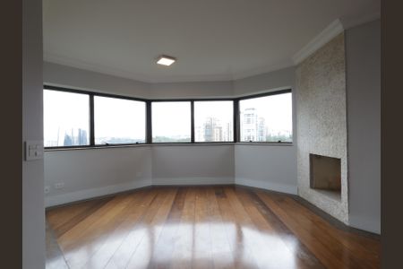 Apartamento para alugar com 225m², 4 quartos e 4 vagasSala