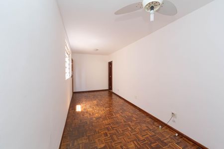 SALA de apartamento à venda com 3 quartos, 62m² em Padre Eustáquio, Belo Horizonte