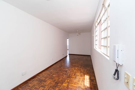SALA de apartamento à venda com 3 quartos, 62m² em Padre Eustáquio, Belo Horizonte