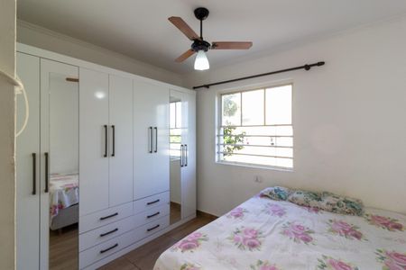 Quarto 1 de apartamento para alugar com 2 quartos, 42m² em Jardim Martini, São Paulo