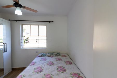 Quarto 1 de apartamento para alugar com 2 quartos, 42m² em Jardim Martini, São Paulo