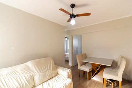 Sala de apartamento para alugar com 2 quartos, 42m² em Jardim Martini, São Paulo