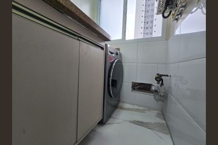 Apartamento à venda com 59m², 2 quartos e 1 vagaÁrea de Serviço