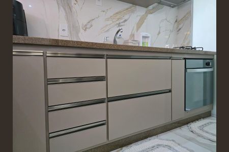 Apartamento à venda com 59m², 2 quartos e 1 vagaCozinha 