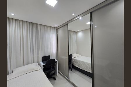 Apartamento à venda com 59m², 2 quartos e 1 vagaQuarto 02