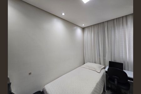 Apartamento à venda com 59m², 2 quartos e 1 vagaQuarto 02
