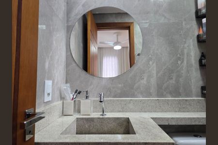 Apartamento à venda com 59m², 2 quartos e 1 vagaBanheiro da Suíte