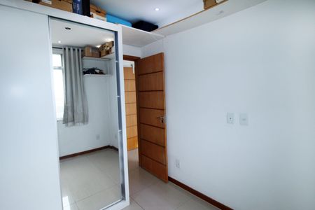 Quarto 2 de apartamento à venda com 2 quartos, 47m² em Olaria, Rio de Janeiro