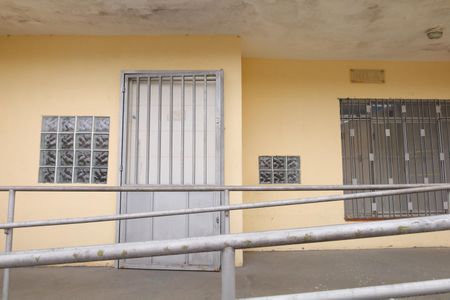 Casa para alugar com 100m², 3 quartos e sem vagaVaranda