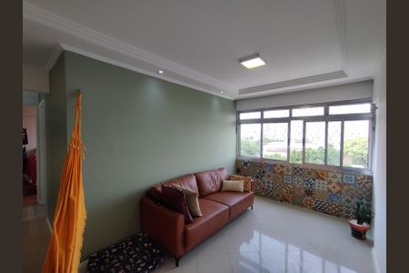 Apartamento à venda com 82m², 2 quartos e 1 vagaSala 