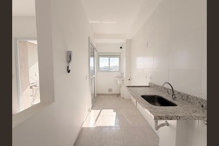Apartamento para alugar com 69m², 2 quartos e 2 vagasCozinha