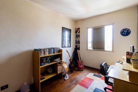 Apartamento à venda com 79m², 2 quartos e 1 vagaQuarto 2