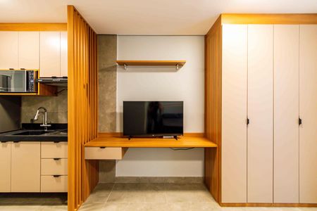 Studio de kitnet/studio para alugar com 1 quarto, 27m² em Santo Amaro, São Paulo