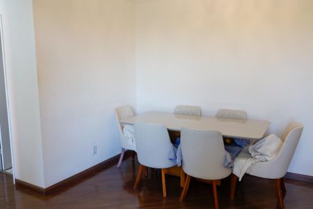 Apartamento para alugar com 72m², 3 quartos e 1 vagasala