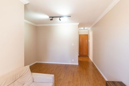 Apartamento para alugar com 74m², 3 quartos e 1 vaga Apartamento para alugar com 74m², 3 quartos e 1 vagaSala