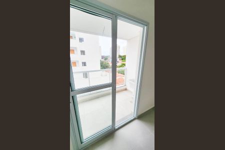 Apartamento à venda com 2 quartos, 40m² em Vila Mazzei, São Paulo