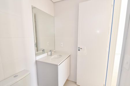 Apartamento para alugar com 68m², 2 quartos e 1 vaga Apartamento para alugar com 68m², 2 quartos e 1 vagaBanheiro