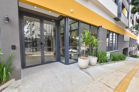 Apartamento para alugar com 68m², 2 quartos e 1 vaga Apartamento para alugar com 68m², 2 quartos e 1 vagaFachada